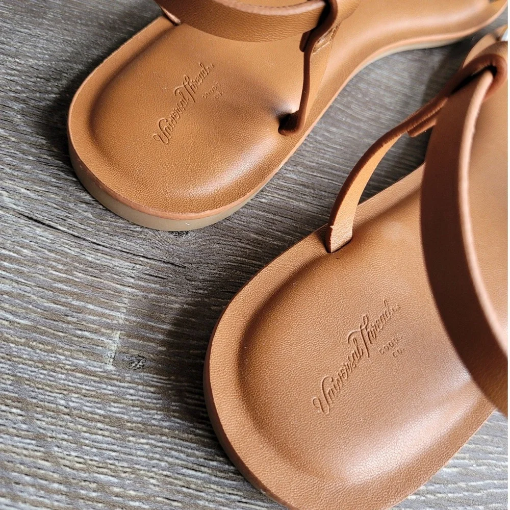 UNIVERSAL THREAD 10 Gold Brown Mildred Ornament Anle Strap Memory Foam Sandal
